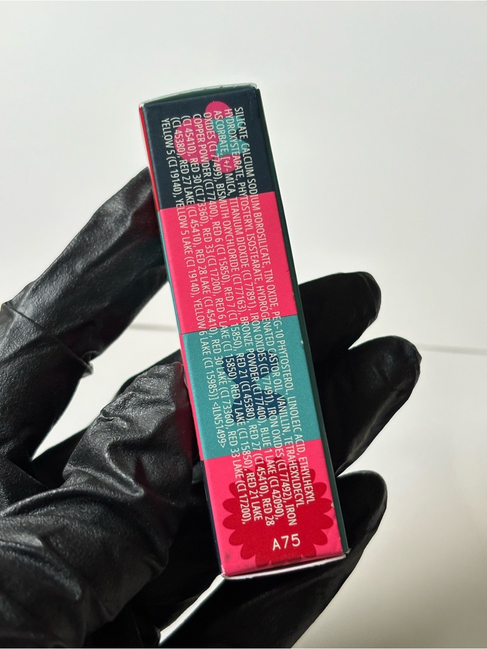 ❗️Sale✨MAC x Minnie Daisy Fuschia Pink Minnie Limited Edition Lipstick✨ - Picture 11 of 12